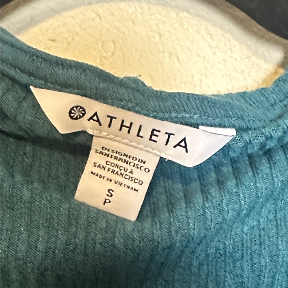 Athleta Harmony Wrap Size Small - image 5